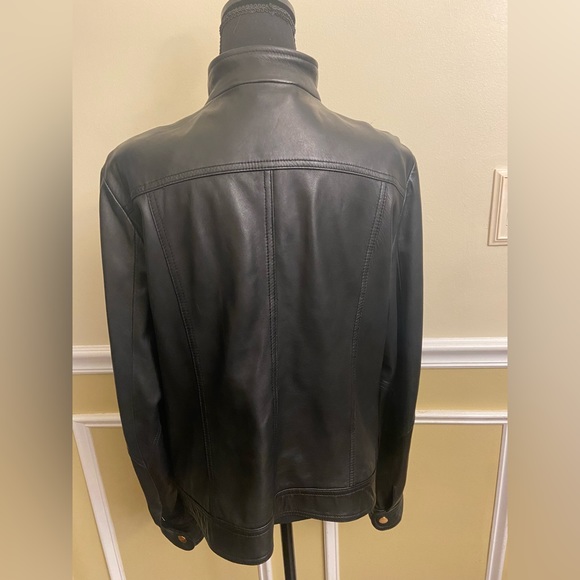 Leather moto jacket by Laundry Shelli Segal. Gold tone snaps & zippers. - Picture 2 of 7